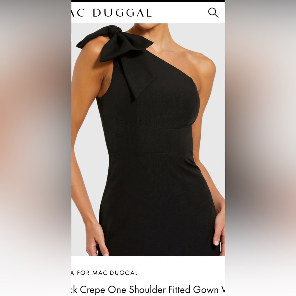 Elegant Black Sleeveless Dress